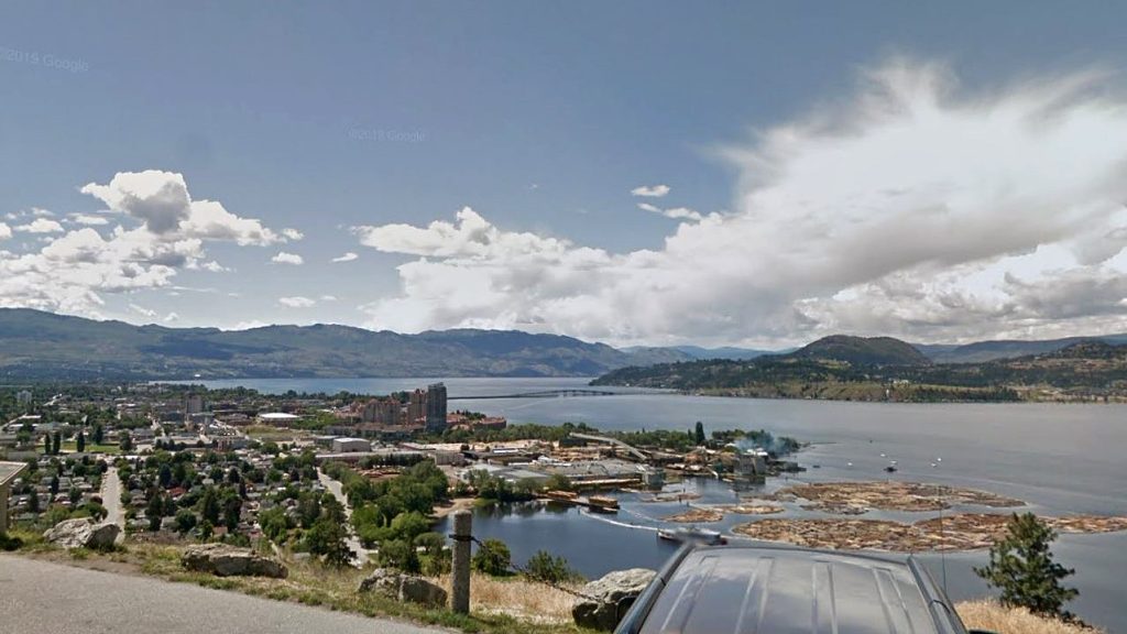 , 202203View of Kelowna and Okanagan Lake from Knox Mountain in 2016