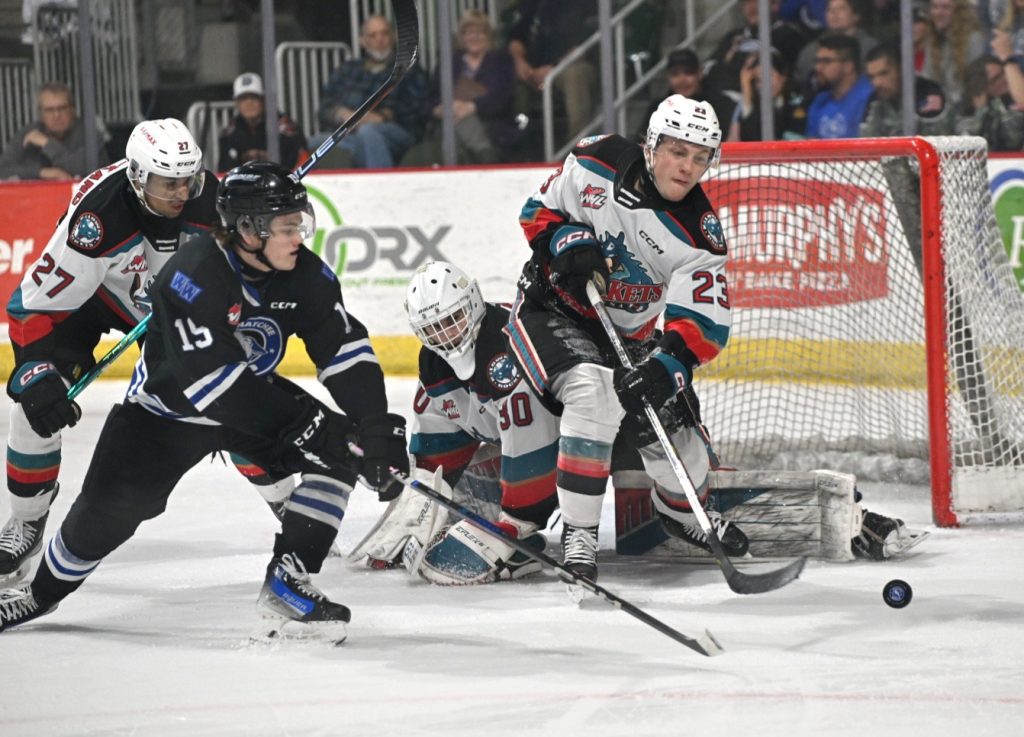 , 202403Kelowna rockets playoff game 2