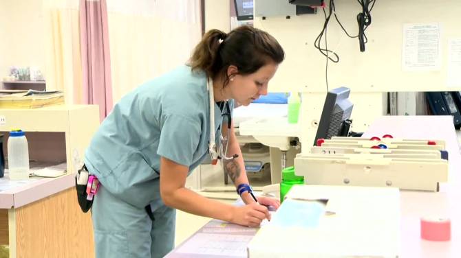 Click to play video: Staffing issues still affecting care for sex, domestic assault victims in Winnipeg: nurse