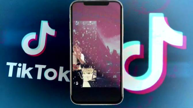 Click to play video: Manitoba to ban TikTok app on government-issued devices over security concerns