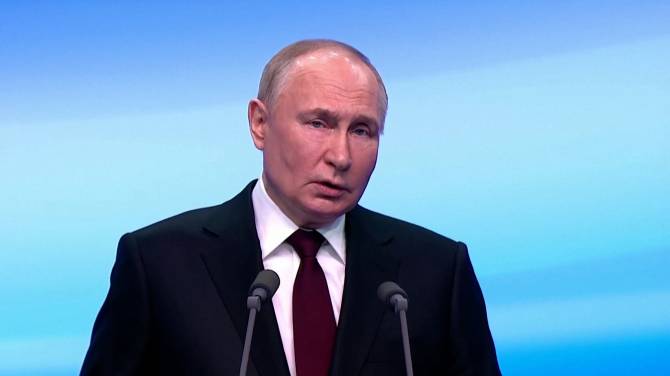 Click to play video: Putin wins Russia election in landslide victory, promises to strengthen ‘Fatherland’