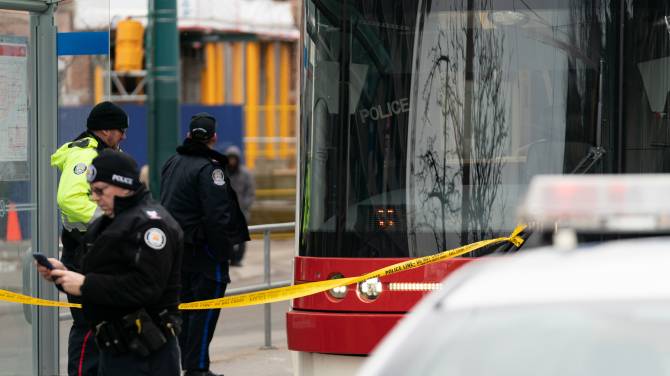 Click to play video: Is there a link between Canada’s rising violence on public transit and mental health?