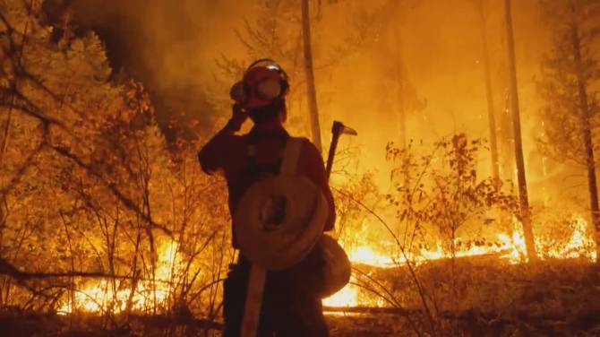 Click to play video: Nightfall wildfire fight study
