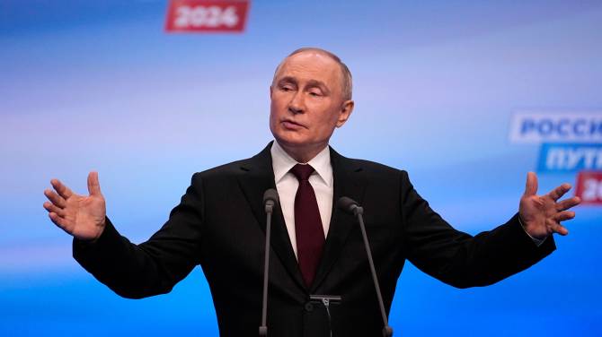 Click to play video: Russia election: Putin wins 5th term in office with 87% of vote
