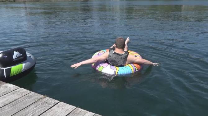 Click to play video: Officials warn against tubing at Cowichan River