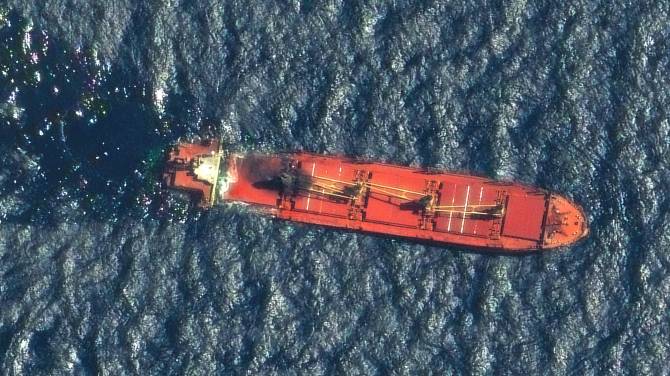 Click to play video: U.K. cargo ship becomes 1st sunk in Red Sea after attack by Yemeni Houthi rebels