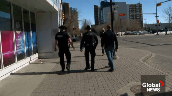 Click to play video: Alberta government proposes new ‘police-like’ agency