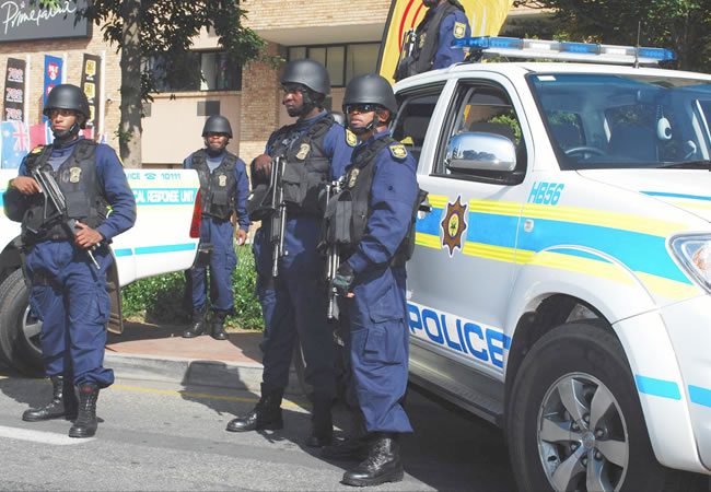 , 201909South African Policemen