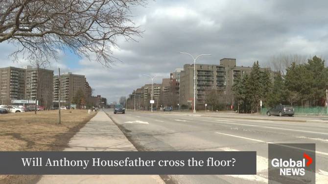 Click to play video: Montreal MP Anthony Housefather mulling his future with Liberal Party